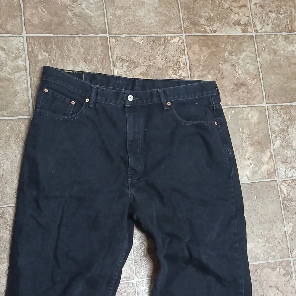 Levis classic black